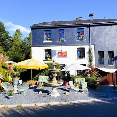 Ferienhaus Hondvriendelijke Vakantiewoning Met Jacuzzi Foret D'animaux *