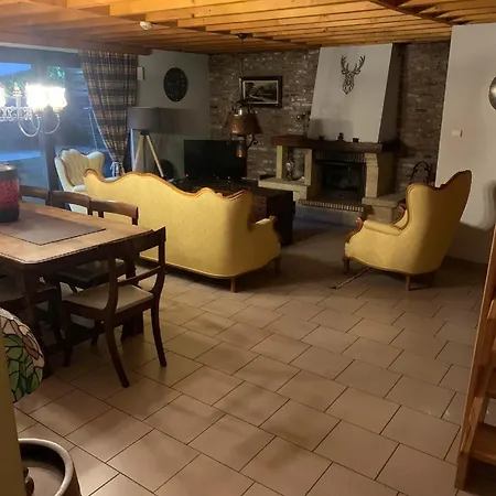 Vakantiehuis Vakantiewoning Met Jacuzzi Forêt D'animaux Frahan