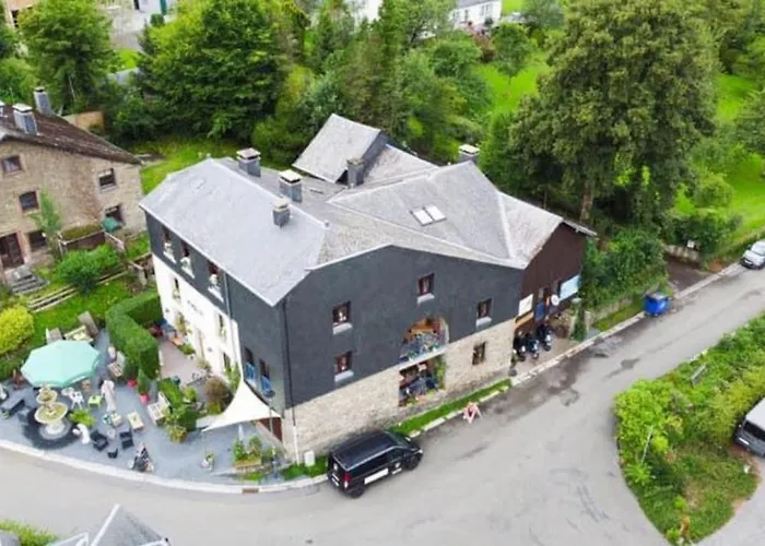 Hondvriendelijke Vakantiewoning Met Jacuzzi Foret D'animaux Ferienhaus Frahan