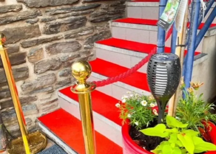 Ferienhaus Hondvriendelijke Vakantiewoning Met Jacuzzi Foret D'animaux Frahan