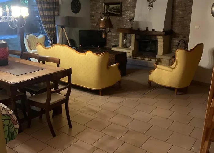 Ferienhaus Hondvriendelijke Vakantiewoning Met Jacuzzi Foret D'animaux Frahan