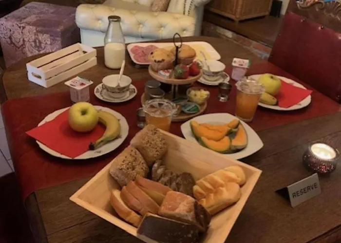 Hondvriendelijke Vakantiewoning Met Jacuzzi Foret D'animaux Ferienhaus Frahan